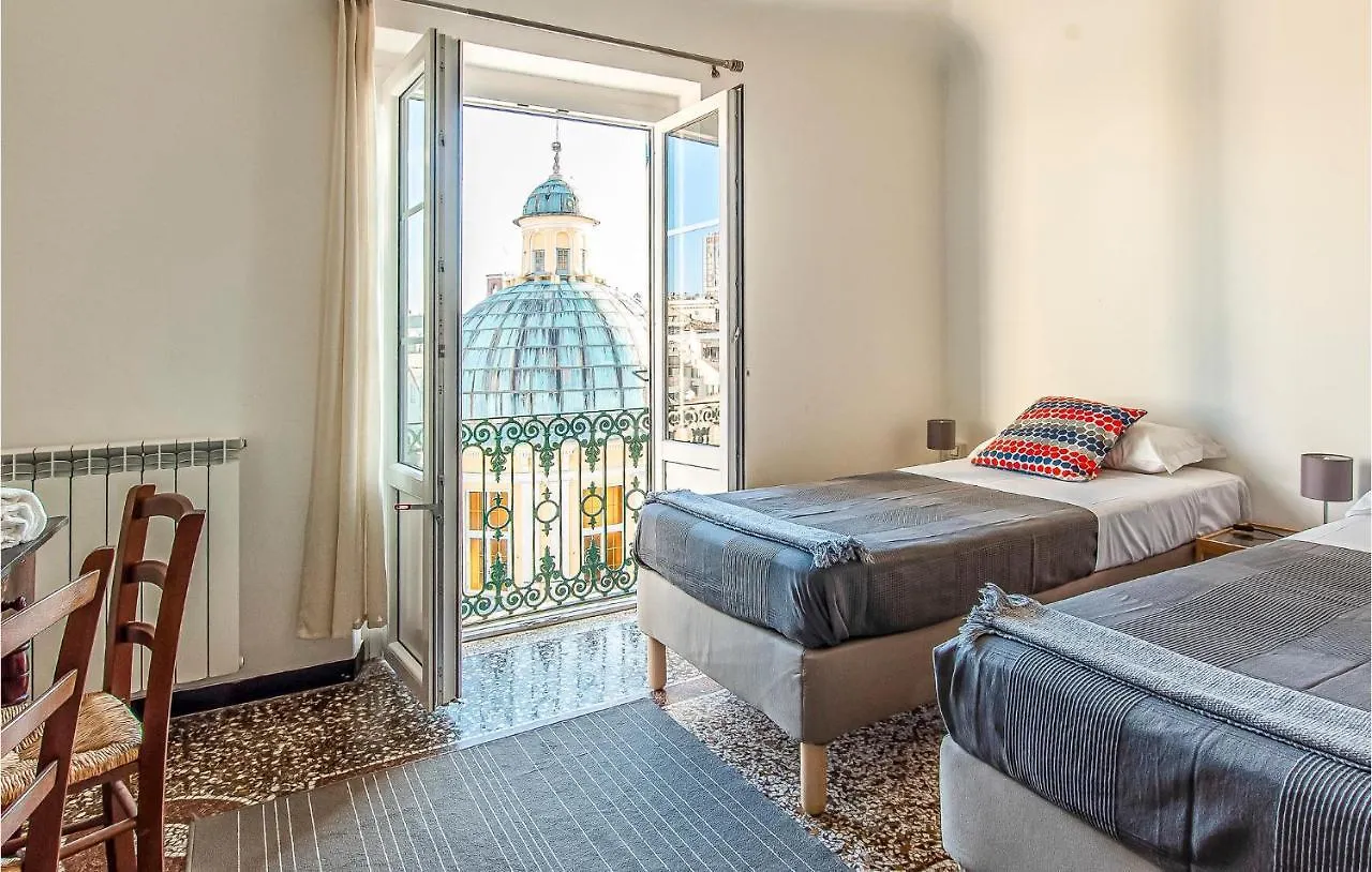 4 Bedroom Beautiful Apartment In Genova