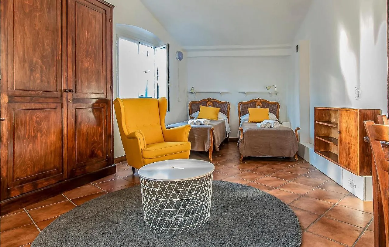 4 Bedroom Beautiful Apartment In Genova 0*, Genoa
