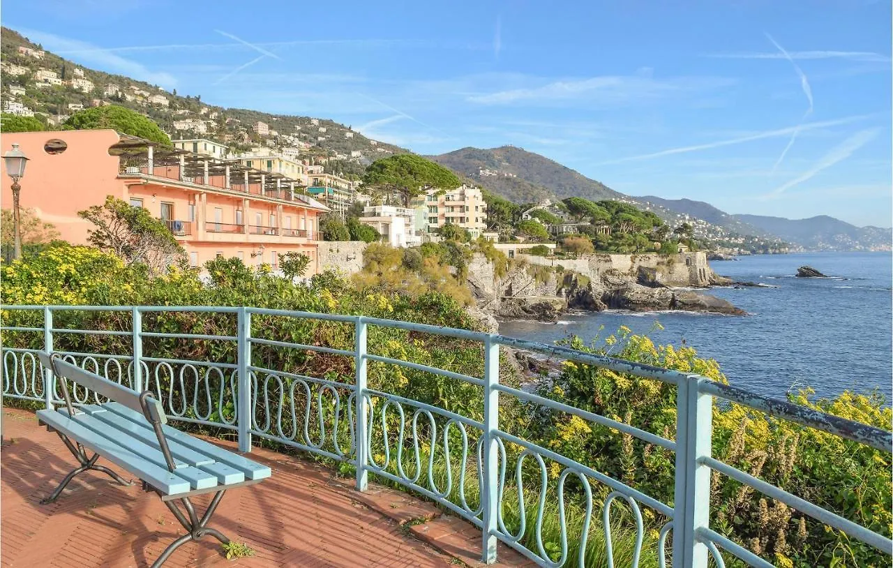 4 Bedroom Beautiful Apartment In Genova